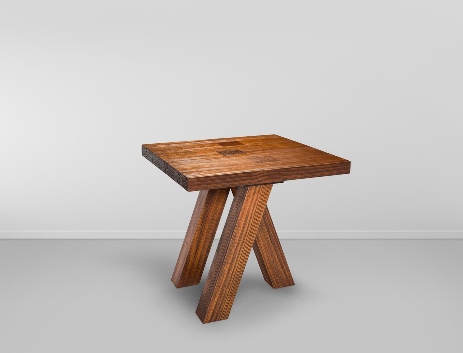 Mesa Lateral Vedel - Amadeirado L:0,60 P:0,56 A:0,60