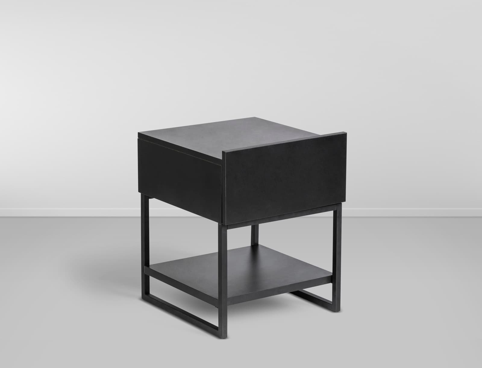 Mesa Cabeceira Cerrado - Preto L:0,45 P:0,47 A:0,56
