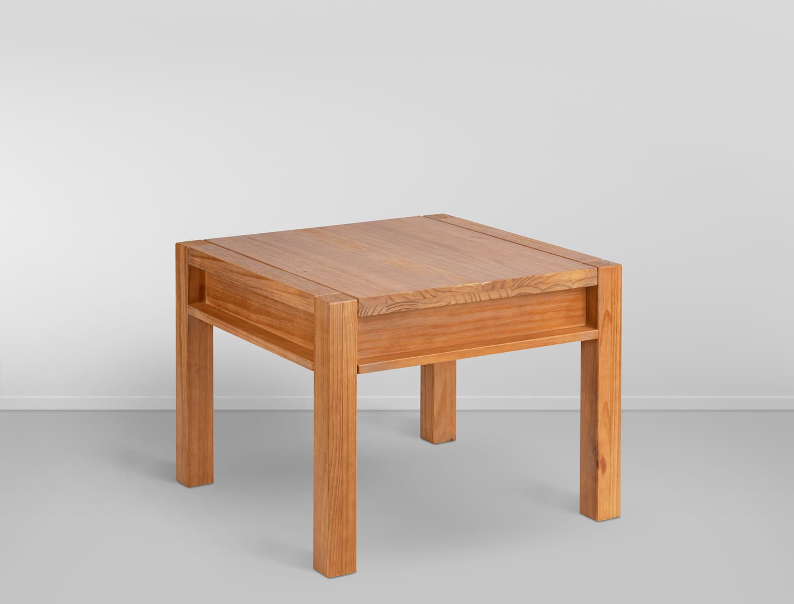 Mesa Lateral Linear - Amadeirado L:0,58 P:0,46 A:0,58